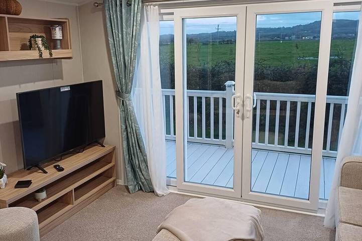 Static caravan for 8 people in Towyn