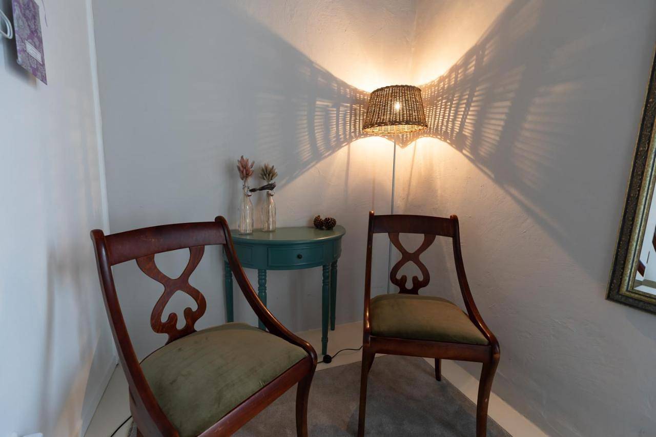 Family Room in Louroux-de-Beaune, Région de Montluçon