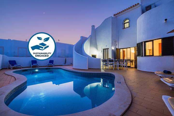 Villa für 9 Personen, mit Terrasse in Galé