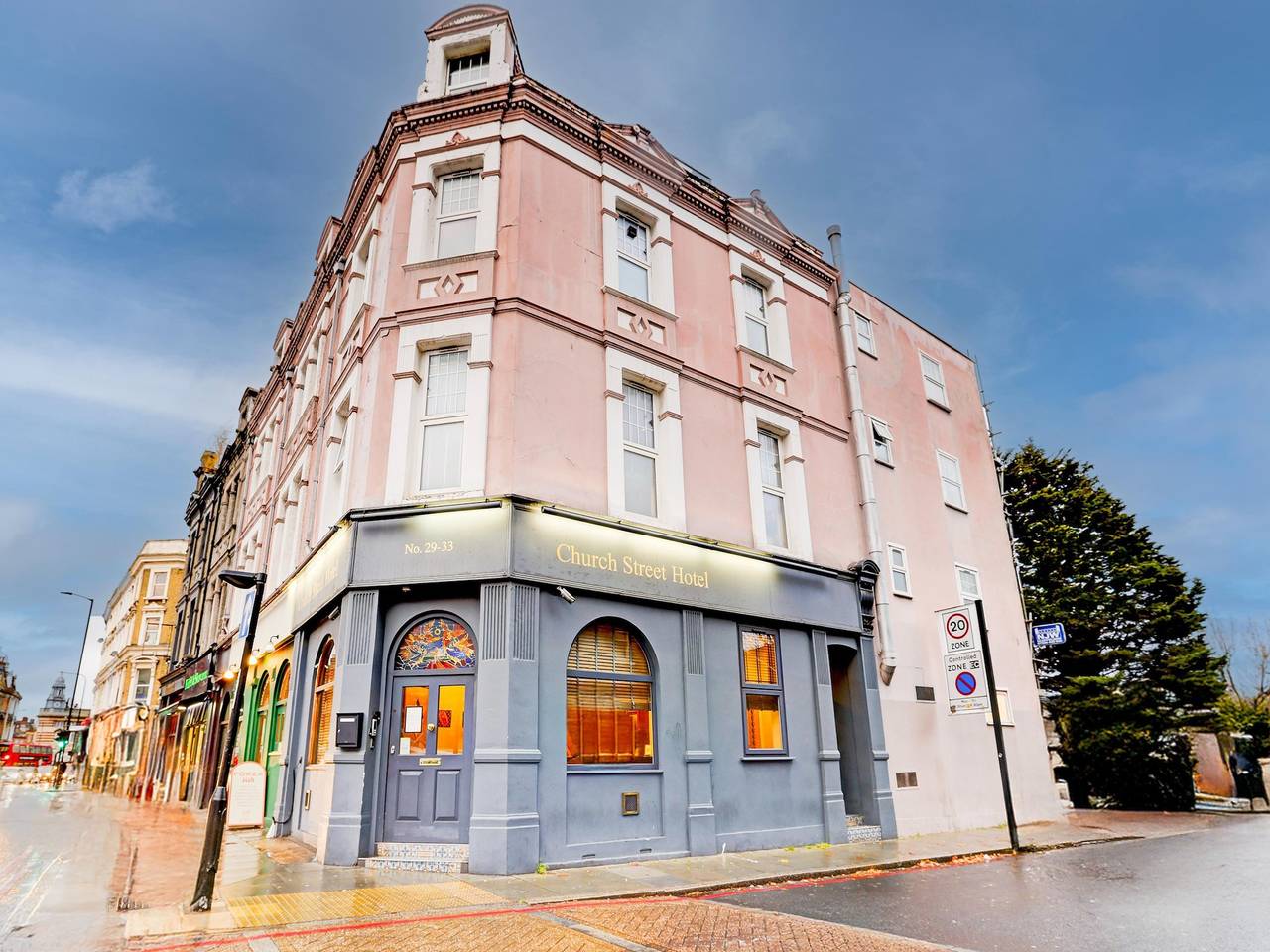 Entire apartment, Church Street Hotel by Belvilla near The Oval in Southwark, London