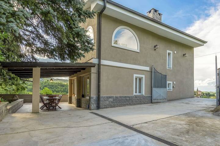 Ferienhaus für 6 Personen, mit Balkon und Garten - 1