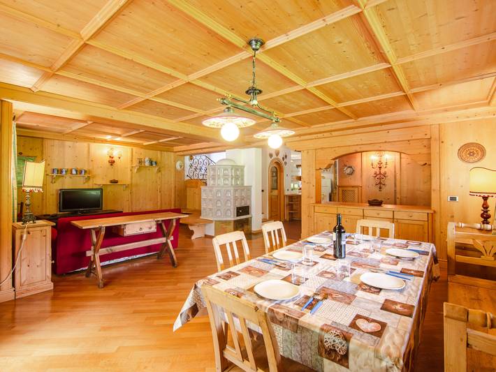 Ferienhaus für 5 Personen, mit Balkon und Terrasse sowie Garten in Canazei