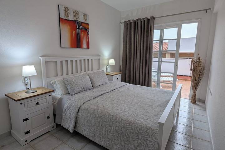 Ganze Wohnung, Luxus Apartment mit 2 Schlafzimmern, Teneriffa in Callao de la Cochina (Arona), Arona