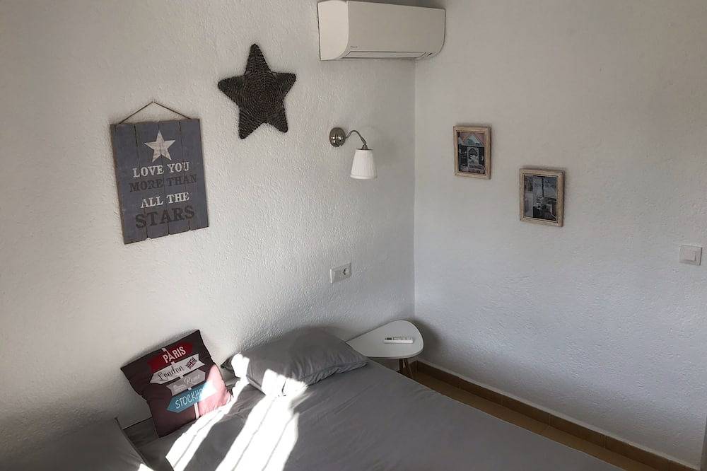 Meerblick-Villa, privater Pool, Klimaanlage, Wlan, 6 Pers in La Fustera, Benissa