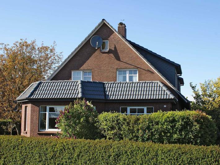 Ferienwohnung für 4 Personen, mit Garten und Balkon, kinderfreundlich in Carolinensiel