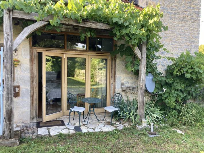 Chambre d’hôte pour 2 personnes, avec Terrasse et Jardin