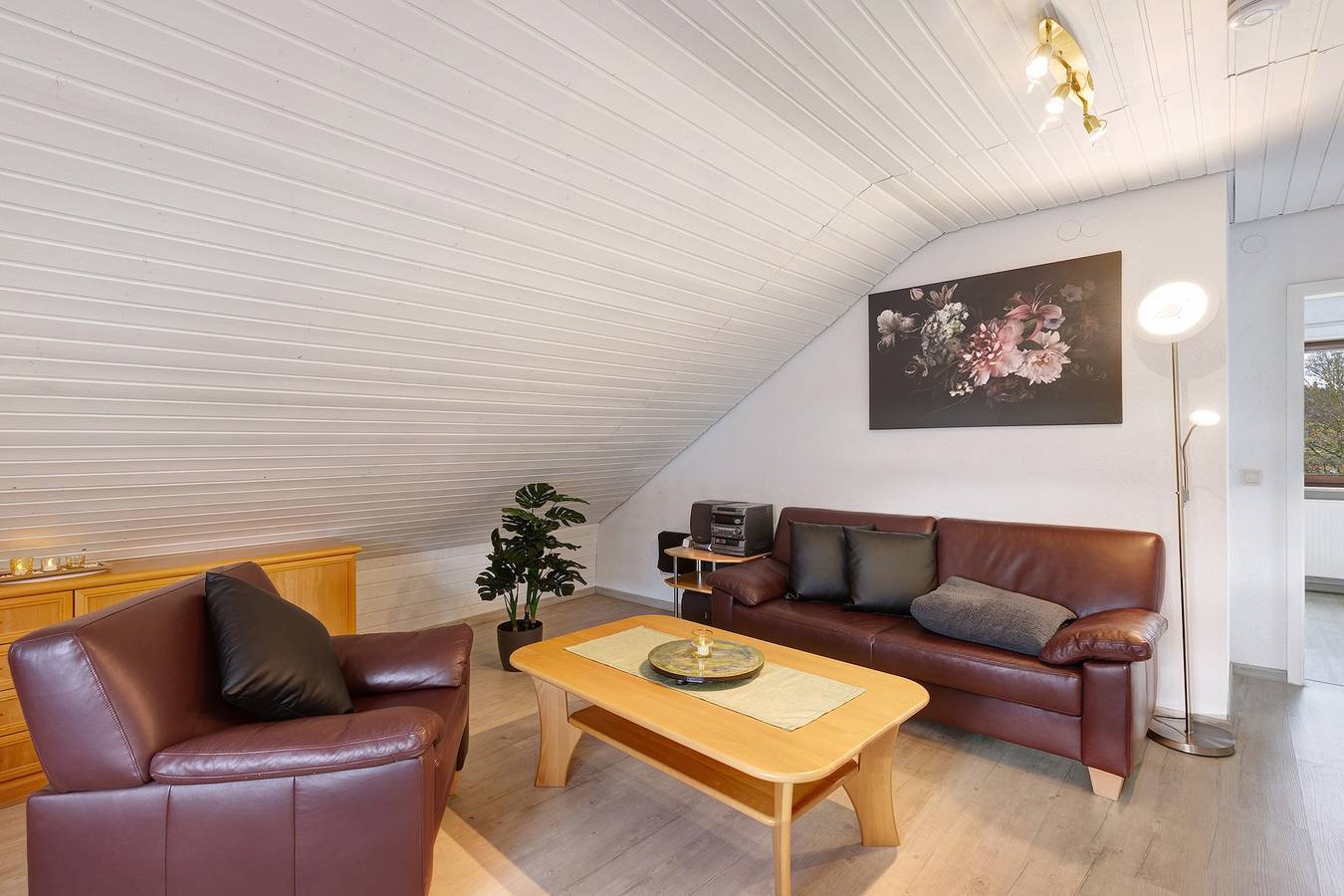 Ganze Wohnung, Ferienwohnung Dahlie, 60 qm, 1 Schlafzimmer, max. 3 Personen in Münsingen, Neckar-Alb