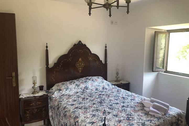 Location de vacances pour 8 personnes, avec balcon ainsi que jardin et piscine, animaux acceptés dans Alvares - 2