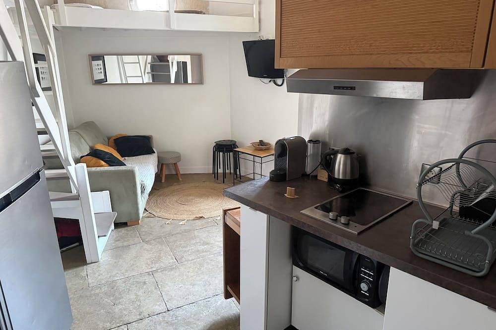 Apartamento entero, Air-Conditioned Loft-Style Apartment in Mudaison, Costa mediterránea (Francia)