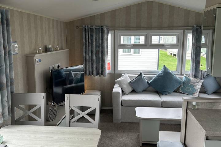 Holiday rental for 8 people, with Ocean view and Pool in Morecambe Bay