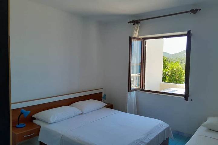 Ganze Wohnung, 2-Zimmer-Ferienwohnung am Strand Bucht Pjestata, Peljesac in Dubrovnik-Neretva