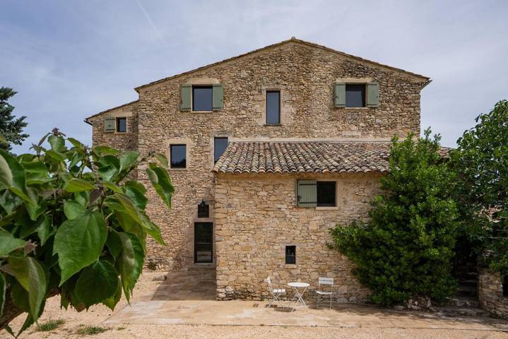 Chambre d’hôte pour 2 personnes, avec vue ainsi que piscine et jardin à Apt - 4