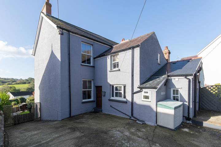 Cartref - Cottage with Hot Tub, Countryside Views in Saundersfoot, Pembrokeshire