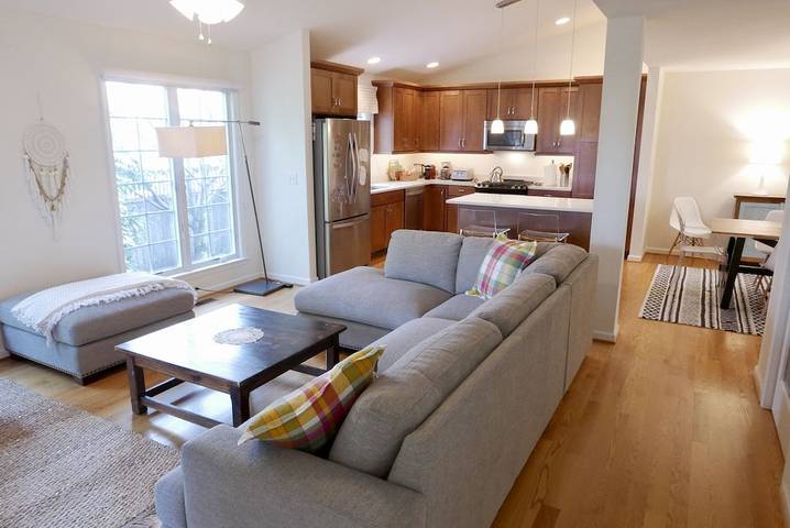 Vacation rental for 10 people, with yard and terrace in Lewes