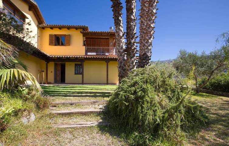Ferienhaus für 6 Personen, mit Terrasse in Kalabrien - 2