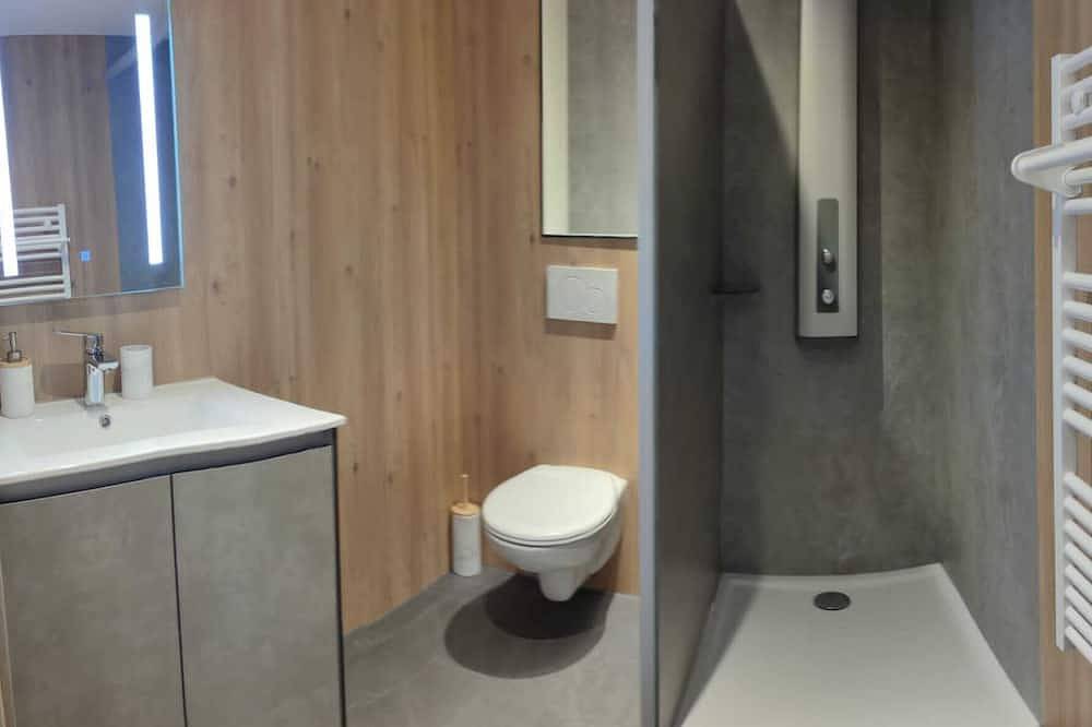 [apparthotel] Appartement de Deux Chambres Communicante, Deux Sdb, une Cuisine in Mouthe-Lac et Mont d’Or, Doubs