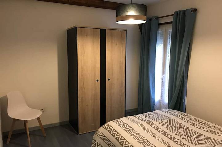 Location de vacances pour 5 personnes, avec terrasse, animaux acceptés à Saint-Martial-de-Nabirat - 3