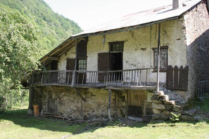 Location de vacances pour 5 personnes, avec jardin et vue à Siguer - 2