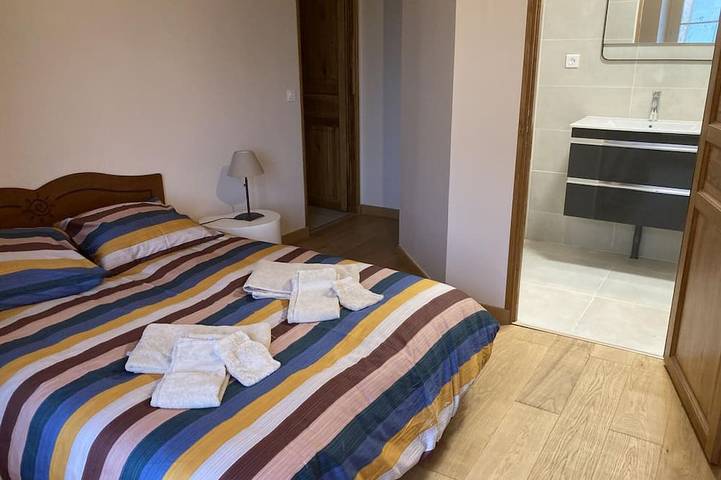 Komfortables Landhaus mit Kamin und Garten in Villedieu-le-Château, Loire-Tal