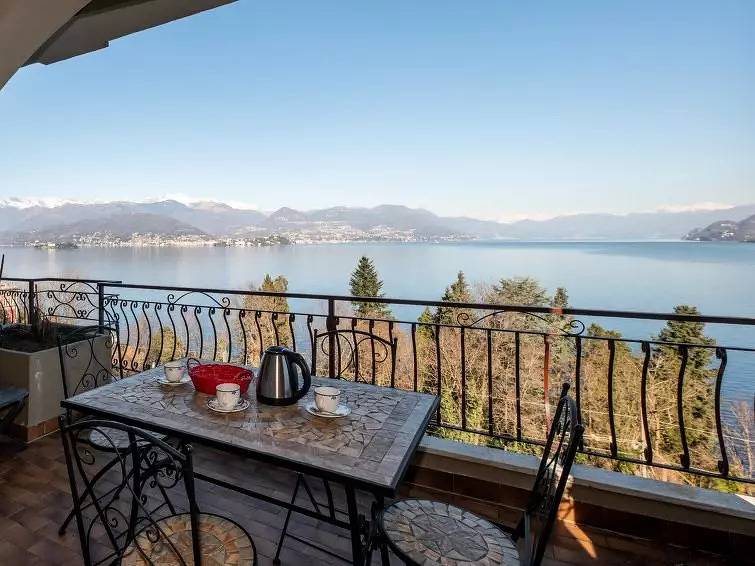 Apartamento entero, 2 estancias 4 Personas in Stresa, Comune di Stresa