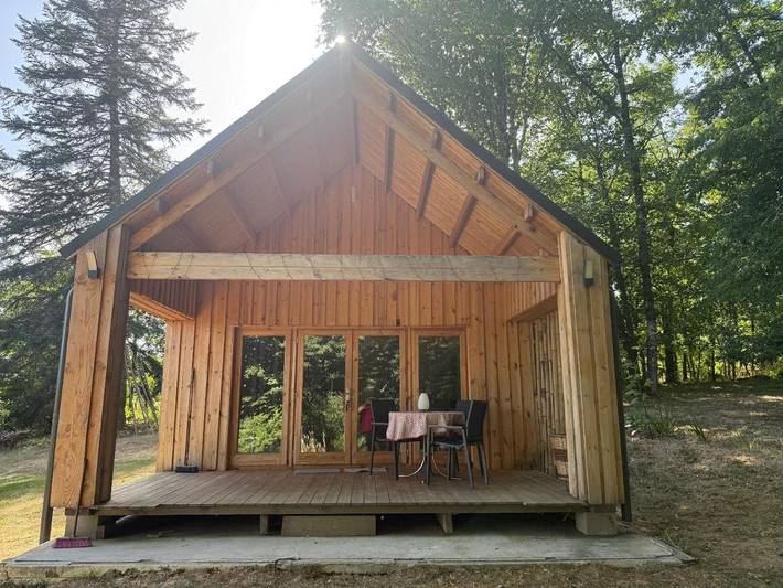 Gîte pour 2 personnes, avec Terrasse ainsi que Piscine et Vue à Solignac (homonymie) - 3