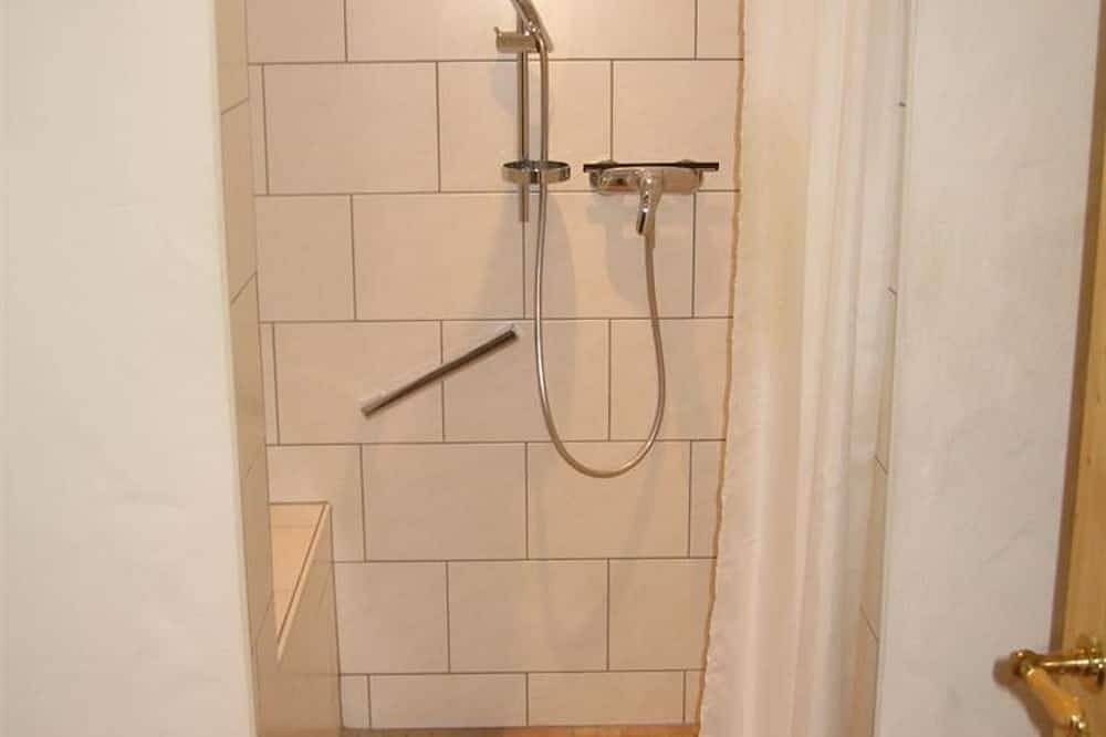 Ganze Wohnung, Ferienwohnung Altes Klösterchen - Ferienwohnung in Buch, Hunsrück