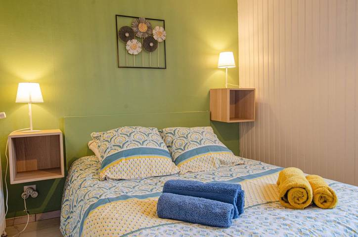 Gîte pour 8 personnes, avec jardin et terrasse dans Lac d'Amance - 3