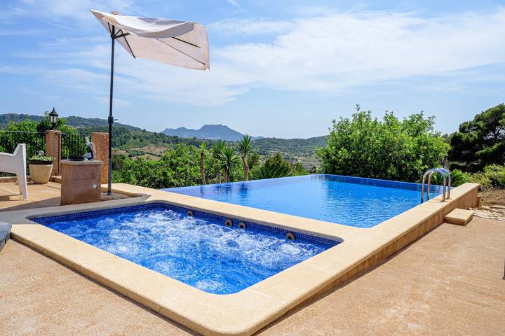 Ferienhaus für 8 Personen, mit Whirlpool und Garten sowie Kinderpool in Manacor - 2
