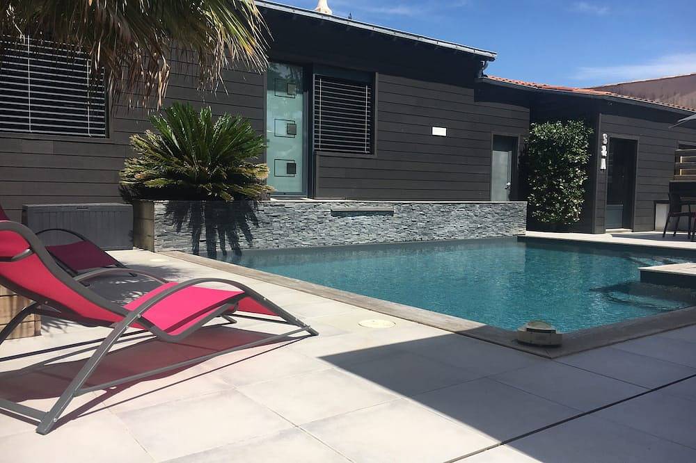 Angoulins mar / Chatelaillon casa de 42m2 con vistas al mar piscina terraza climatizada con barbacoa 2 dormitorios € 490 por semana disponible del 25 de mayo in Angoulins, Región de La Rochelle