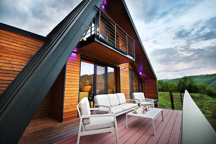 Camping für 6 Personen, mit Garten und Ausblick in Rumänien