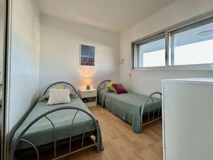 Gîte pour 4 personnes, avec terrasse, animaux acceptés dans Port Marina Baie des Anges - 3