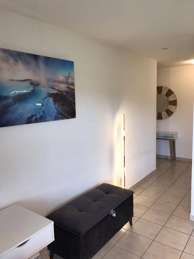 Appartement entier, One-Bedroom Apartment in Nangy, Région de Saint-Julien-en-Genevois
