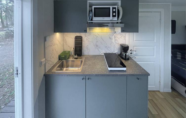 Casa de vacaciones para 4 personas con jardín in Norra Västkusten