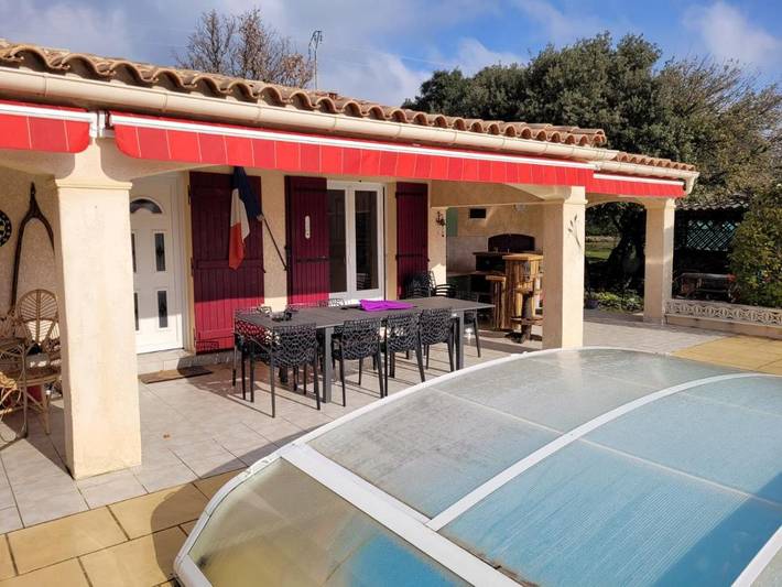 Location de vacances pour 10 personnes, avec Terrasse et Piscine à Taulignan - 4