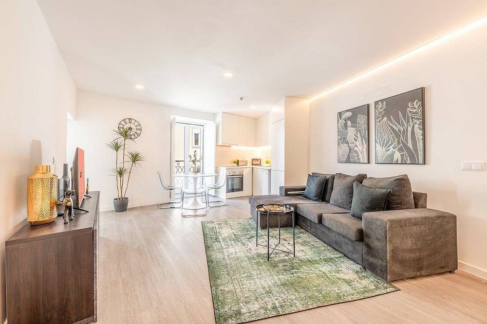 Holiday apartment in Lisbon from £166 per night