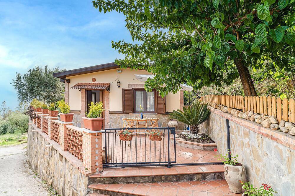 Dependance Villa Baronia in Ascea, Cilento Coast