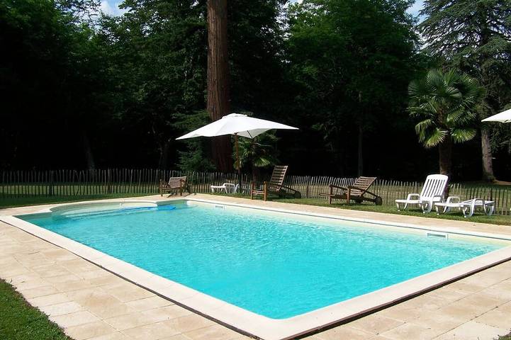 Location de vacances pour 8 personnes, avec balcon et jardin à Saint-Georges-de-Montclard - 4