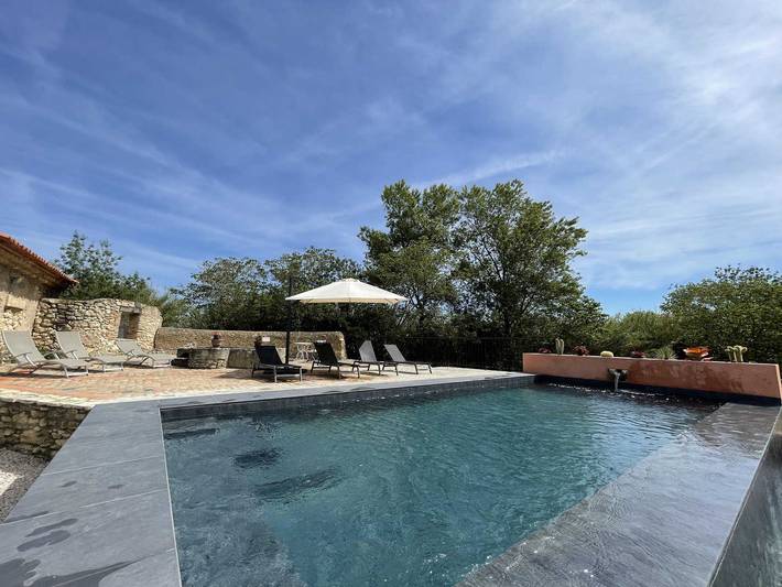 Gîte pour 6 personnes, avec jardin et piscine à Maraussan