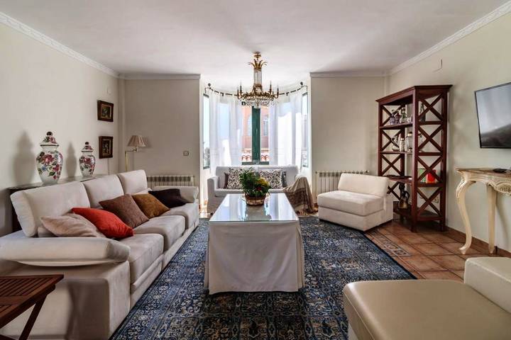 Casa rural para 12 personas, con piscina además de jardín y vistas en Villa de Otura - 4