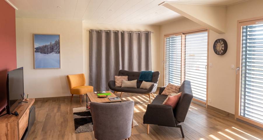 Maison de vacances pour 9 personnes, avec terrasse et jardin, animaux acceptés dans le Jura - 4