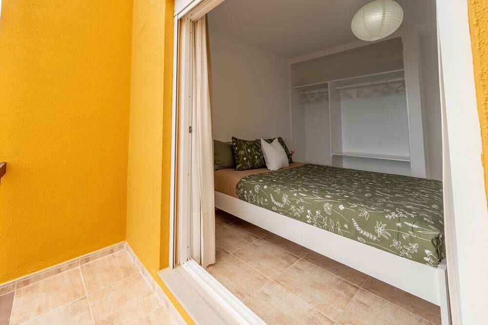 3Br Chalet Valley Moon-Seaviews, Terrace & Parking in Breña Alta, La Palma Sur