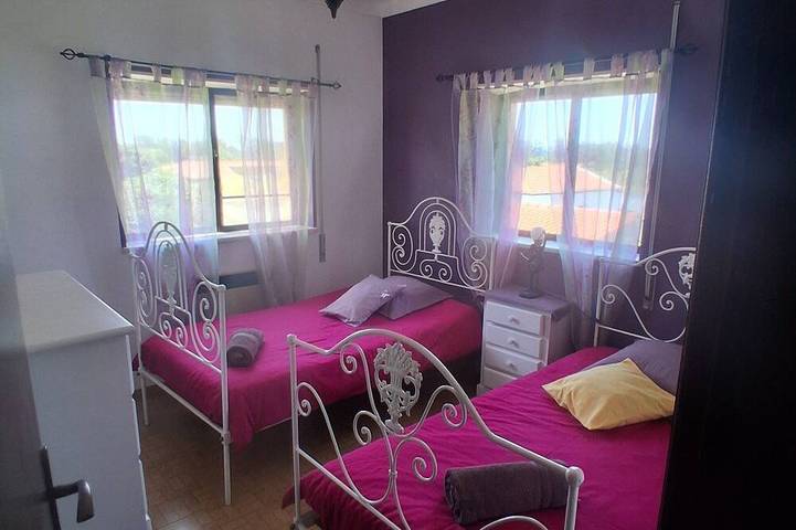 Holiday House 15 Minutes From The Beach (1st Floor) in Arazede, Coimbra District