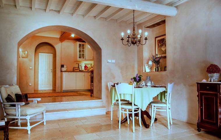 Location de vacances pour 2 personnes, avec vue et jardin à Prato - 4