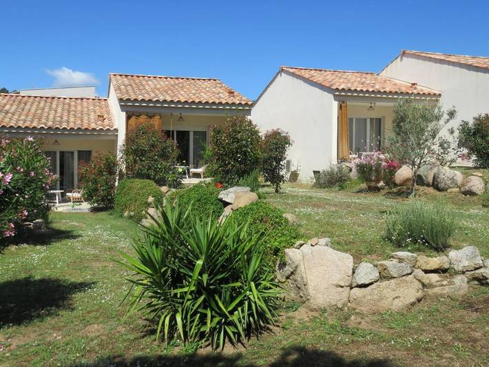 Chambre d’hôte pour 2 personnes, avec terrasse, animaux acceptés à Porto-Vecchio