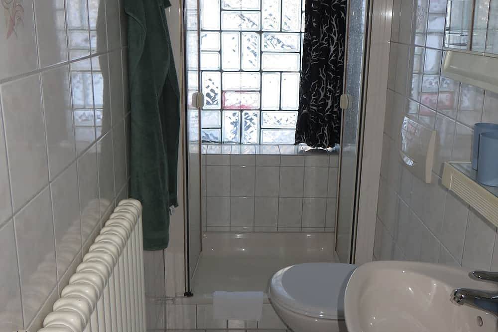 Ganze Wohnung, Ferienwohnung, 72qm, 2 Schlafz., Terrasse, 4 Pers. in Bräunlingen, Mittlerer Schwarzwald