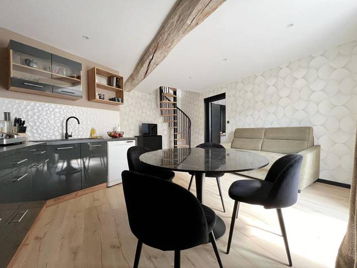 Location de vacances pour 4 personnes, avec terrasse et piscine à Saint-Mard - 2