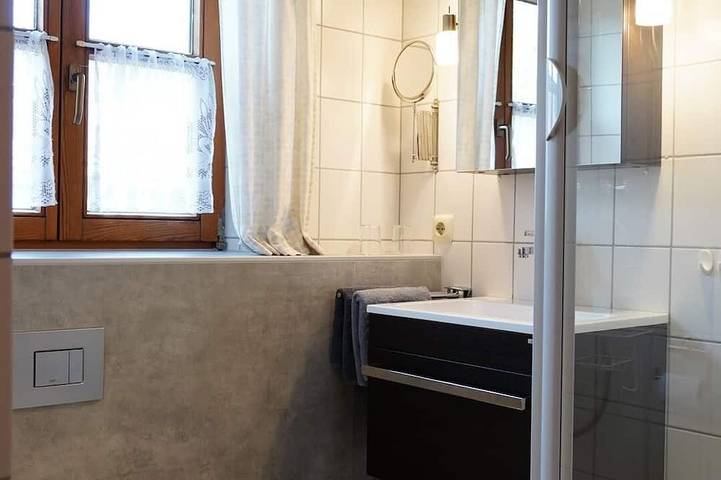 Ferienwohnung für 2 Personen, mit Balkon und Garten in Bad Endorf - 4