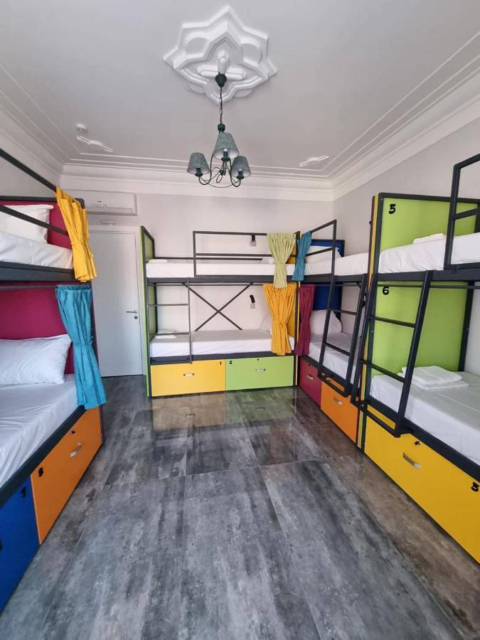 Hostel für 8 Personen, mit Terrasse und Garten sowie Ausblick in Belgrad