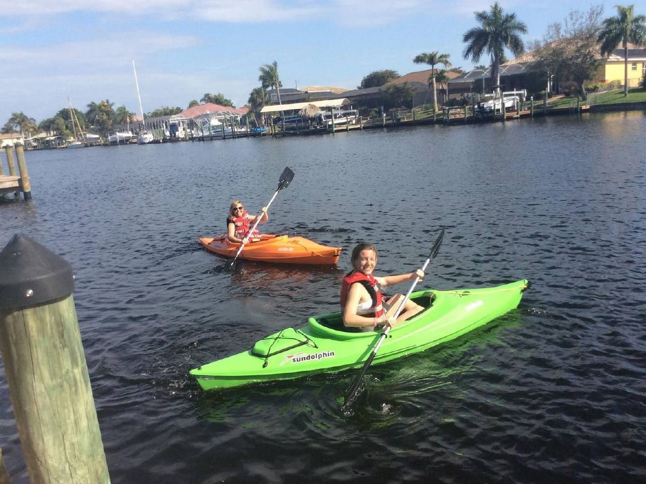 Wunderschönes Ferienhaus in Caloosahatchee mit Terrasse und Garten in Cabo Coral, Southwest Florida