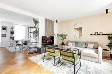 Location De Vacances pour 8 Personnes dans Versailles, Yvelines, Photo 1